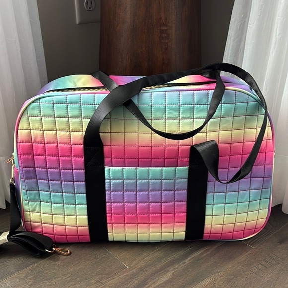 Olivia Miller Rainbow Tote,quilted,hand & crossbody strap,zip top,water resist - Picture 1 of 11
